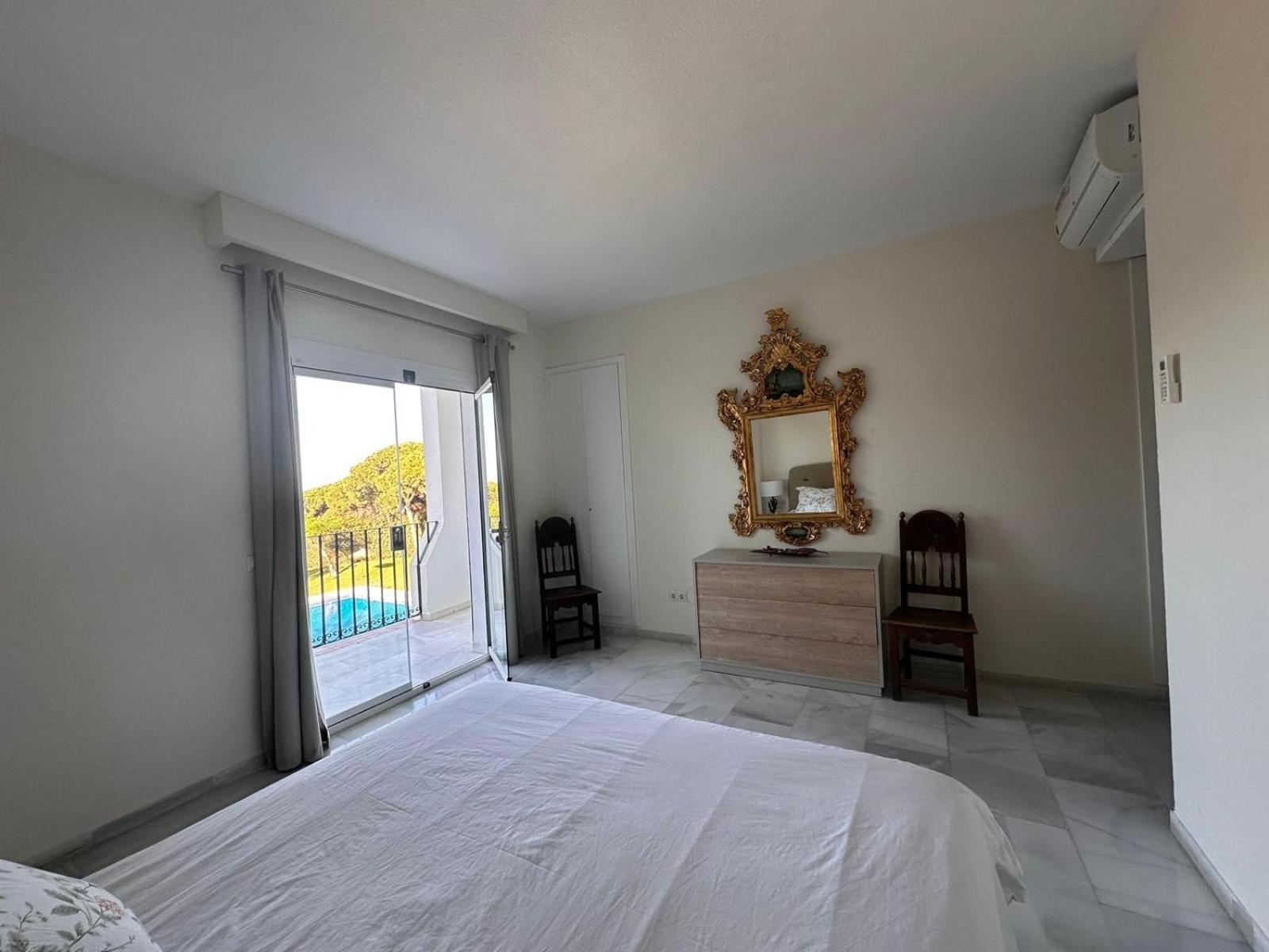 Cabopino N Appartement Marbella Buitenkant foto